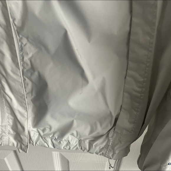 North Face Windbreaker - Picture 3 of 4